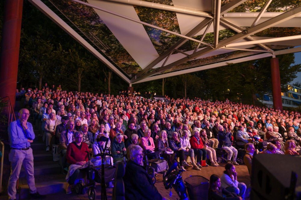 80JaarBevrijding (8) publiek