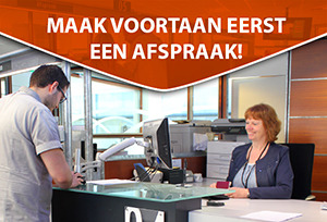 foto&nbsp;van&nbsp; Balie bezoeken?