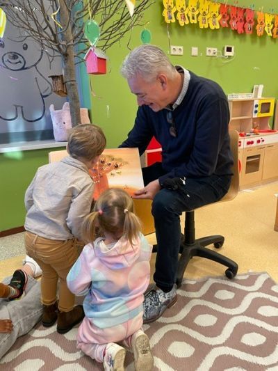 Voorlezen Hugo Janssen