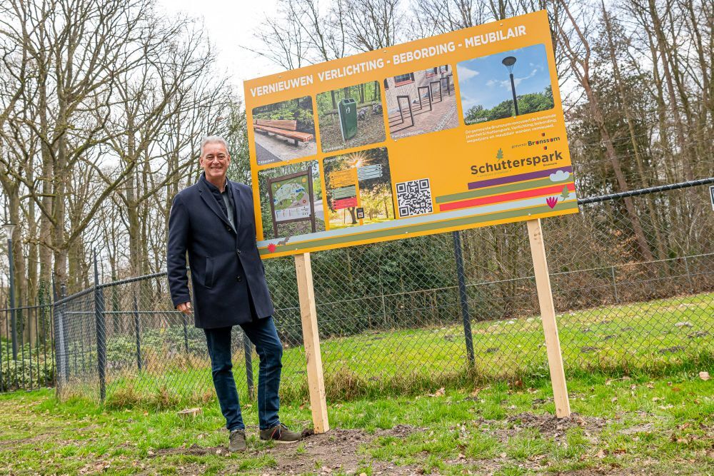 Onthulling borden Schutterspark aanpassen verlichting meubilair WEB